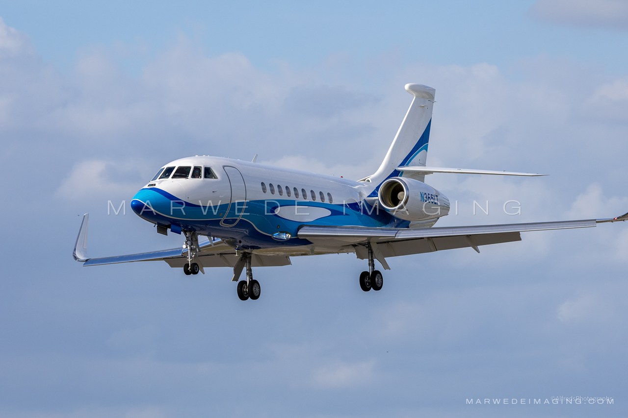 Dassault Falcon 2000EX N365LT photographed at KBCT on 2025-02-16